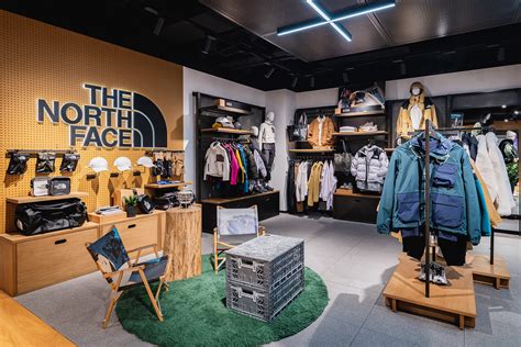 The North Face® Store Locator .